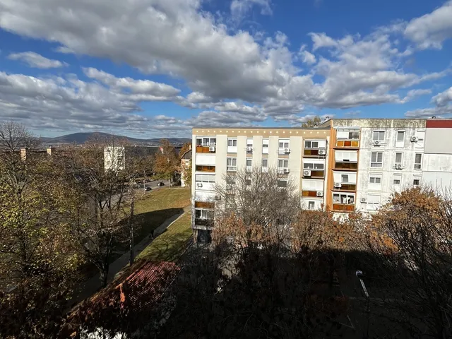 Eladó lakás Pécs, Kertváros 59 nm