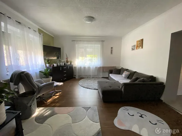 Eladó ház Komárom, Szőny 96 nm