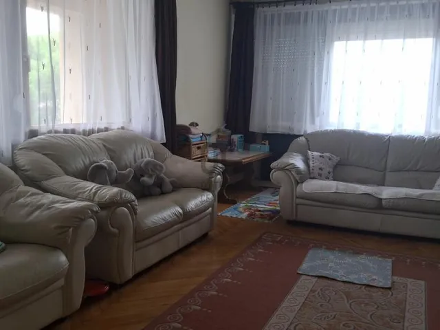Eladó ház Balatonföldvár 198 nm