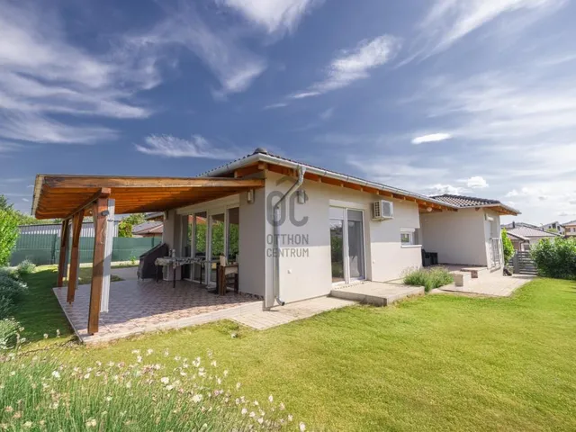 Eladó ház Siófok, Sóstó 106 nm