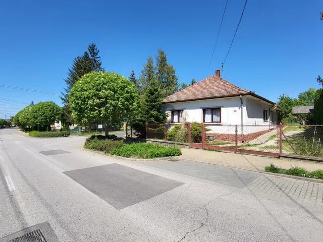 Eladó ház Balatonszárszó 128 nm