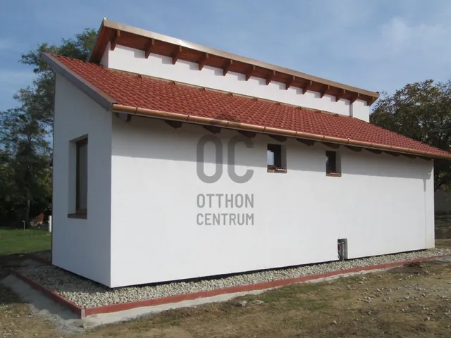 Eladó üdülő és hétvégi ház Balatonszárszó 53 nm