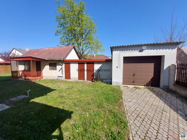 Eladó üdülő és hétvégi ház Zamárdi 160 nm