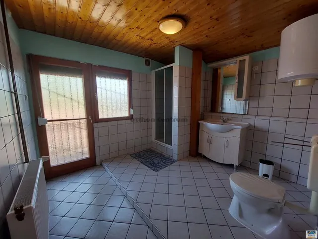 Eladó üdülő és hétvégi ház Zamárdi 160 nm