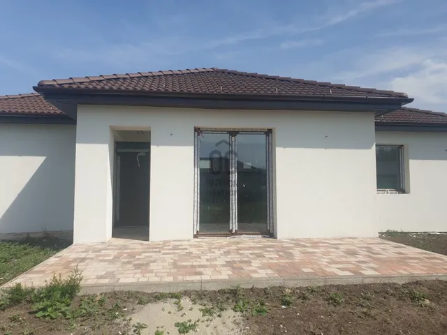 Eladó ház Siófok, Sóstó 99 nm