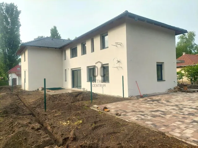 Eladó lakás Siófok, Ezüstpart 64 nm