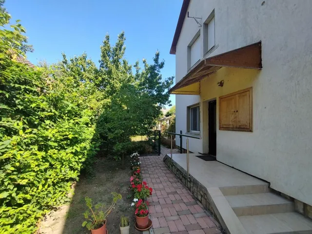 Eladó ház Siófok, Újhely 140 nm