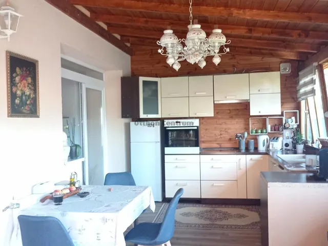 Eladó lakás Siófok, Fokihegy 88 nm