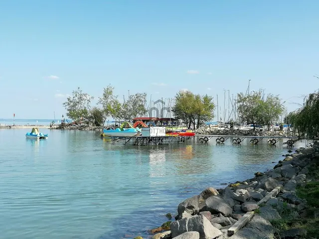 Eladó lakás Siófok, Ezüstpart 66 nm