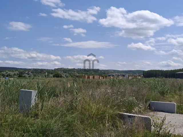 Eladó telek Balatonföldvár 720 nm