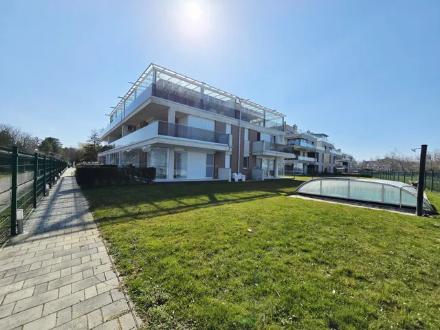 Eladó üdülő és hétvégi ház Siófok, Ezüstpart 57 nm