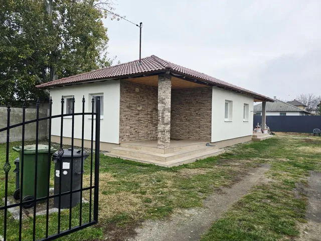 Eladó ház Siófok, Belváros 79 nm