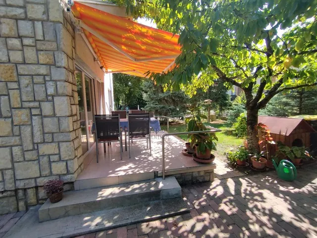 Eladó ház Siófok, Újhely 140 nm