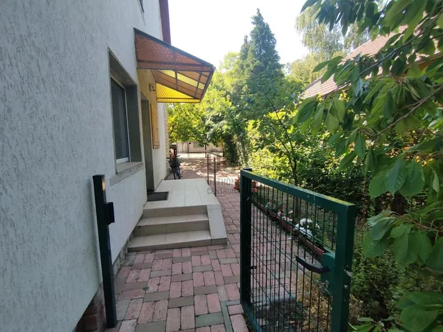 Eladó ház Siófok, Újhely 140 nm