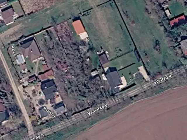 Eladó telek Balatonszemes 959 nm