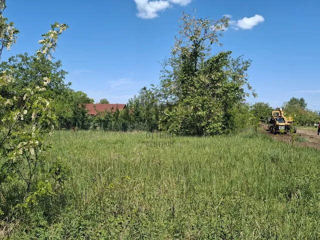 Eladó telek Balatonszemes 1571 nm