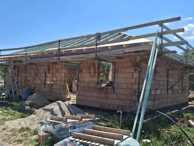 Eladó ház Balatonszárszó 103 nm