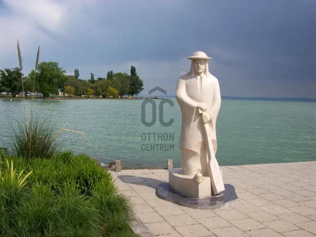Eladó ház Révfülöp 170 nm