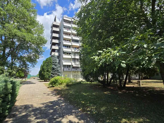 Eladó nyaraló Balatonföldvár 41 nm
