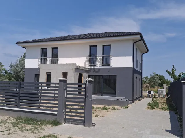Eladó lakás Szántód 85 nm