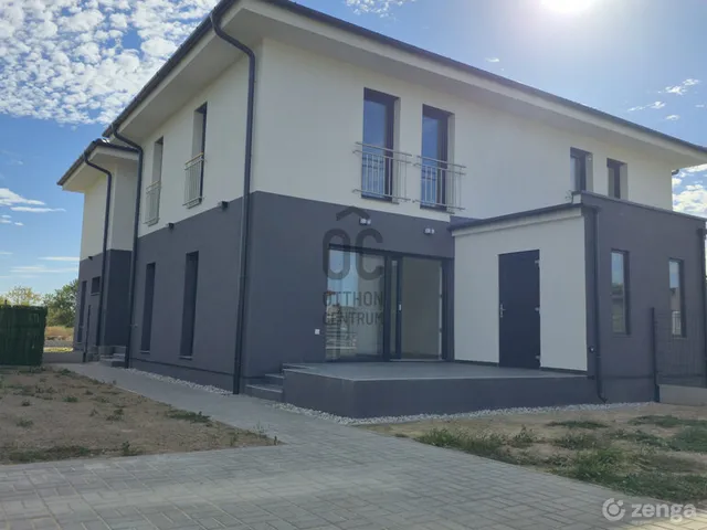 Eladó lakás Szántód 85 nm