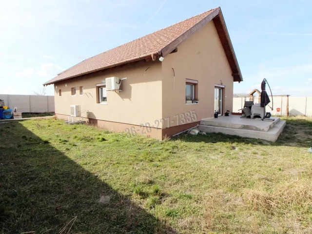 Eladó ház Ráckeve 100 nm
