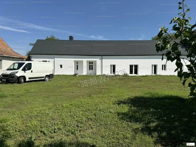 Eladó ház Dömsöd 150 nm