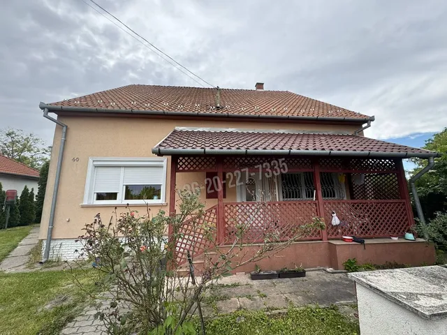 Eladó ház Tököl 120 nm