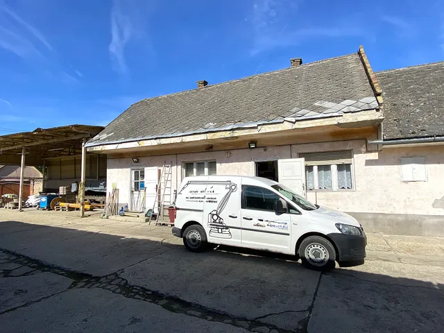 Eladó kereskedelmi és ipari ingatlan Dömsöd 90 nm