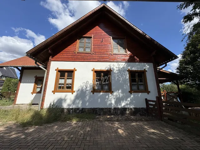 Eladó ház Zsámbék 140 nm