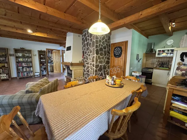 Eladó ház Zsámbék 140 nm