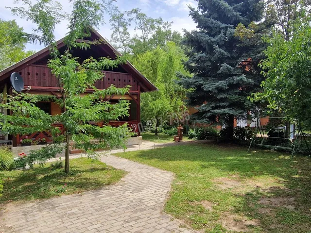 Eladó üdülő és hétvégi ház Dömsöd 90 nm