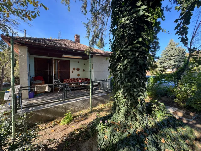 Eladó üdülő és hétvégi ház Szigetszentmárton 30 nm