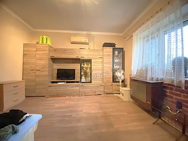 Eladó ház Makád 59 nm