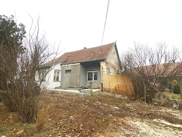 Eladó ház Makád 59 nm