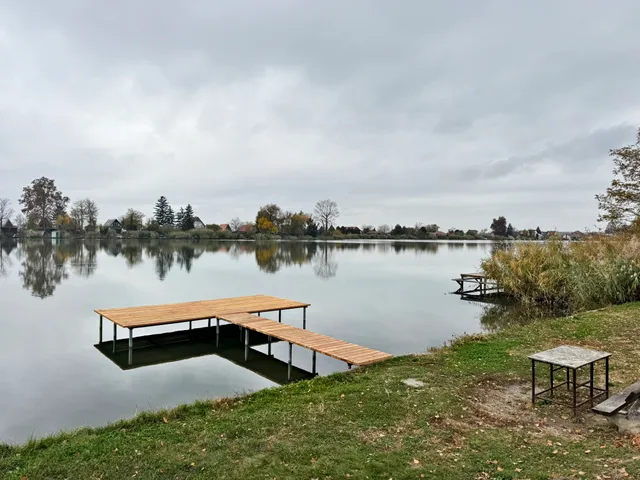 Eladó üdülő és hétvégi ház Ráckeve, Somlyó-sziget 65 nm