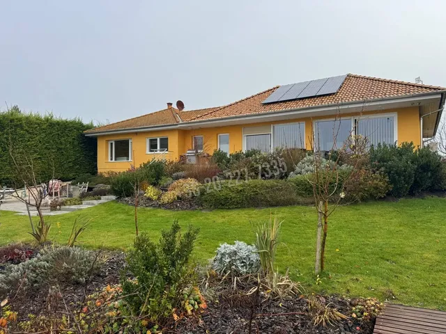 Eladó ház Áporka 222 nm