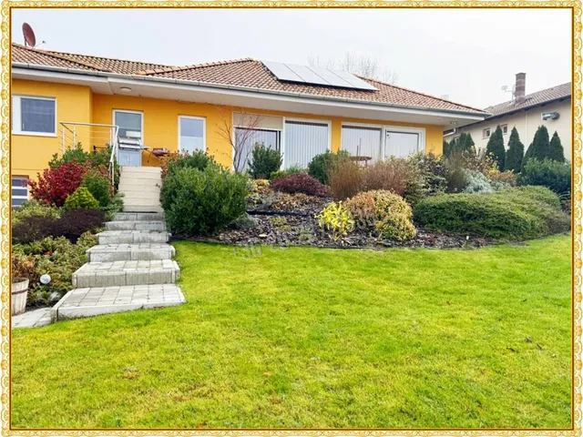 Eladó ház Áporka 222 nm