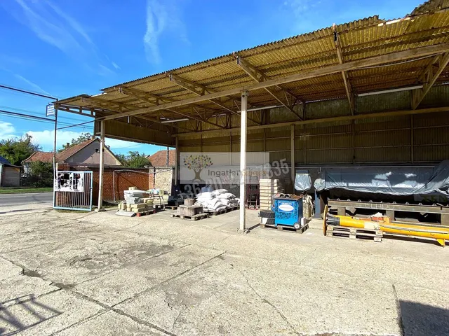 Eladó kereskedelmi és ipari ingatlan Dömsöd 90 nm