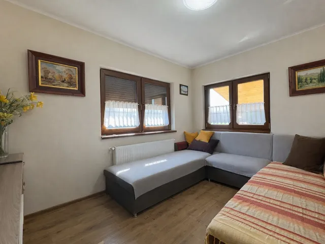 Eladó ház Szigetcsép 160 nm