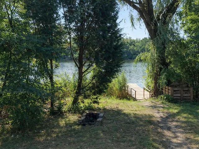 Eladó telek Szigetcsép 699 nm