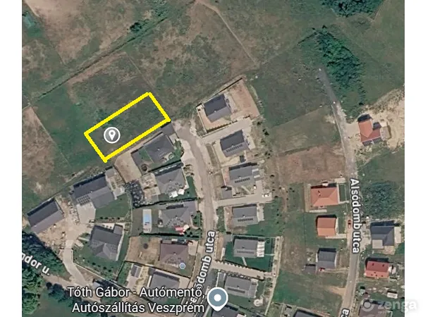 Eladó telek Szentkirályszabadja 857 nm