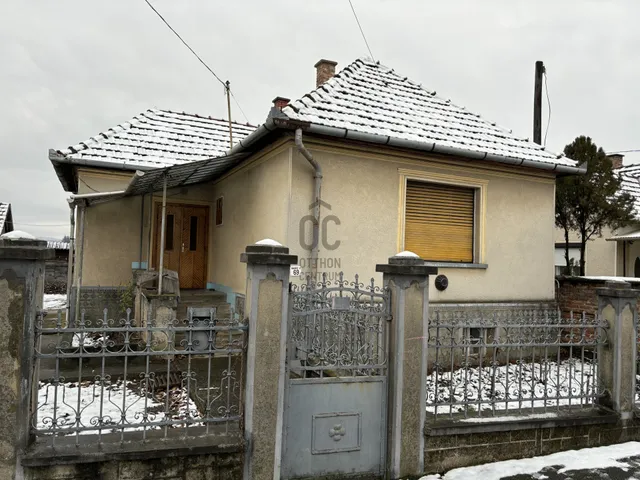 Eladó ház Szendrő 1660 nm