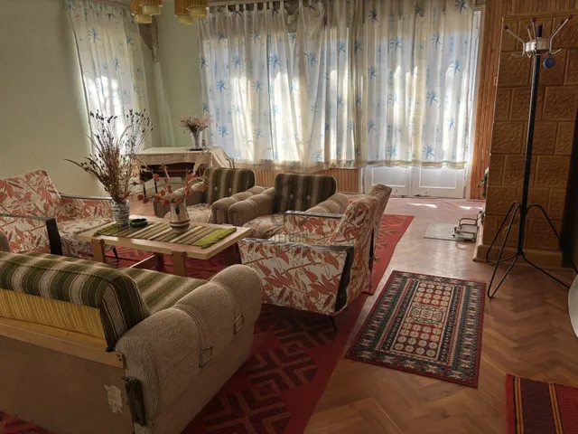 Eladó ház Parád 276 nm