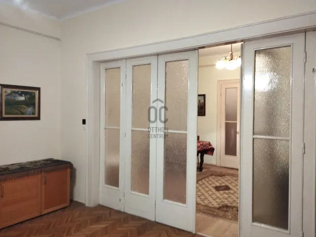 Eladó lakás Eger, Károlyváros 122 nm