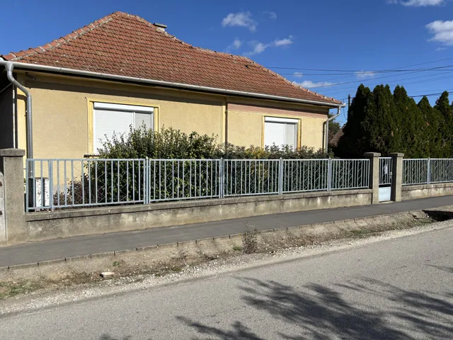 Eladó ház Sajókaza 92 nm