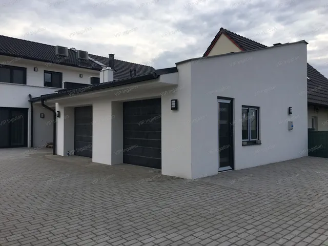 Kiadó lakás Győr 120 nm
