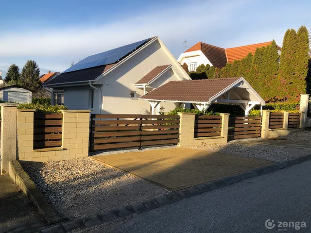 Eladó ház Balatonkenese 128 nm