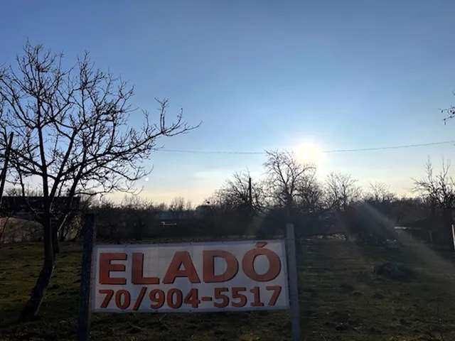 Eladó telek Pápa 5272 nm