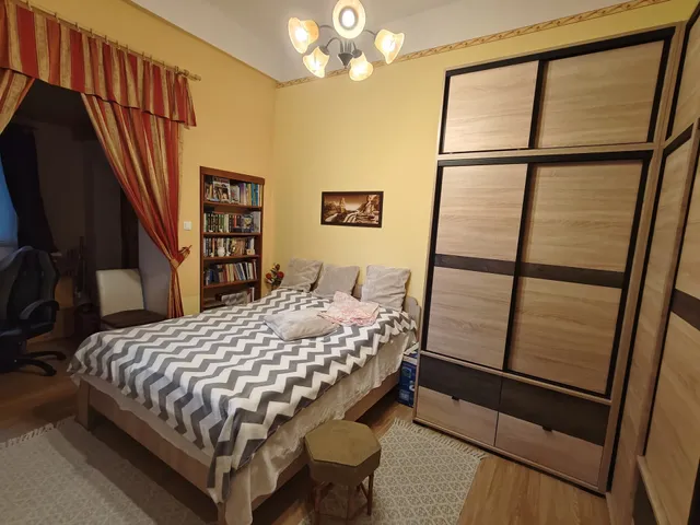 Eladó ház Budapest XVI. kerület 130 nm